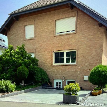 Moselweinlaub Apartment Bruttig-Fankel Ngoại thất bức ảnh